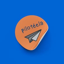 Cargar imagen en el visor de la galería, Sticker Pilotéela