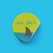 Cargar imagen en el visor de la galería, Sticker Que aleta